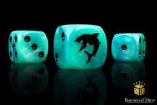 Load image into Gallery viewer, Carcharodon &quot;Great White Shark&quot; Dice
