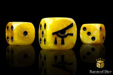 Load image into Gallery viewer, Eye of Psychics 16mm Dice
