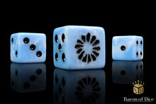 Load image into Gallery viewer, Fanged Maw, Blue Frost 16mm Dice
