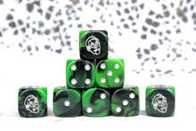 Load image into Gallery viewer, Goonhammer Gregbot 16mm Dice
