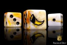 Load image into Gallery viewer, Great Horn, Square 16mm Dice
