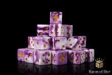 Load image into Gallery viewer, Fleur De Lis 16mm Dice - Purple
