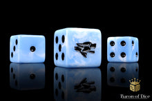 Load image into Gallery viewer, Frost Wolf 16mm Dice
